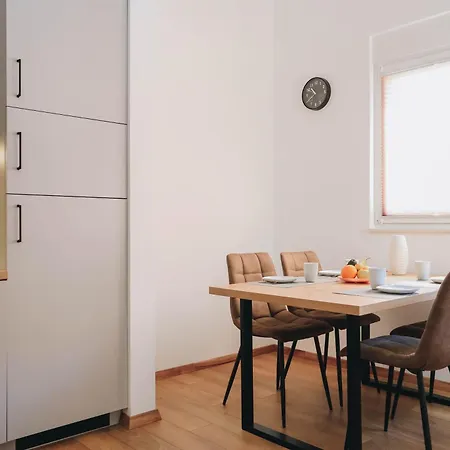 Apartment Toplish 2 Vrh *